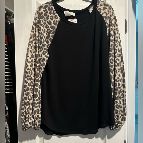 Lovely J Tops - Women’s black top.
